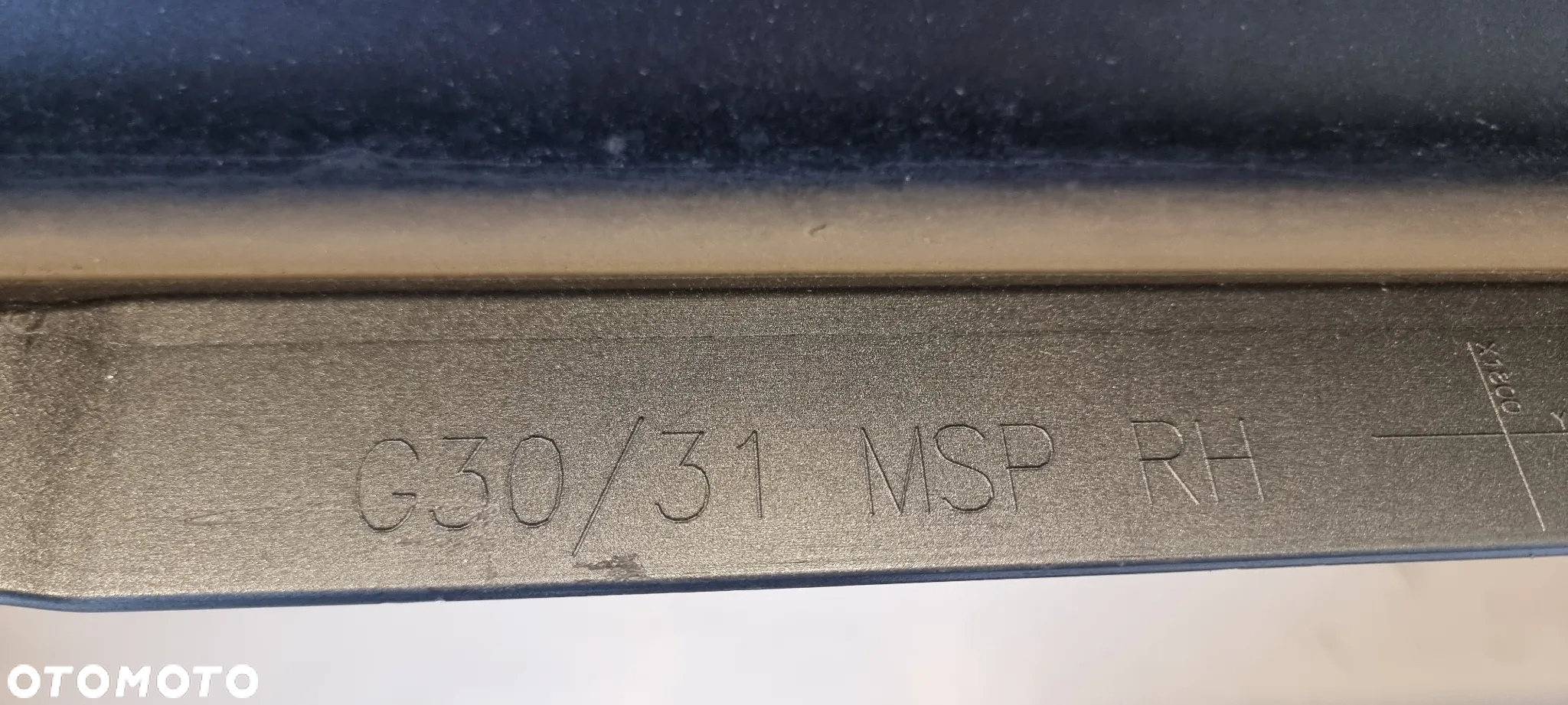 Listwa progowa prawa przód BMW 5 G30/31 M-PAKIET - 12