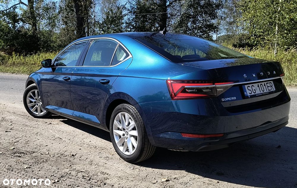 Skoda Superb 1.5 TSI ACT Ambition DSG - 4
