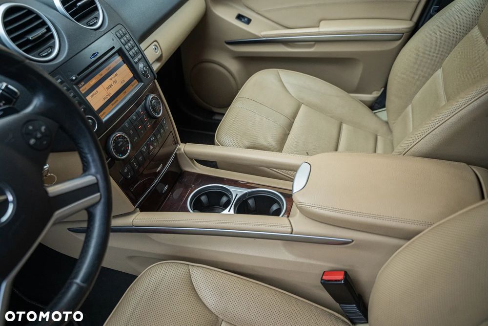 Mercedes-Benz ML 320 CDI 4-Matic - 25