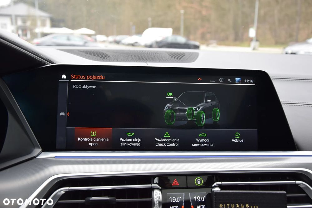 BMW X5 xDrive30d - 27