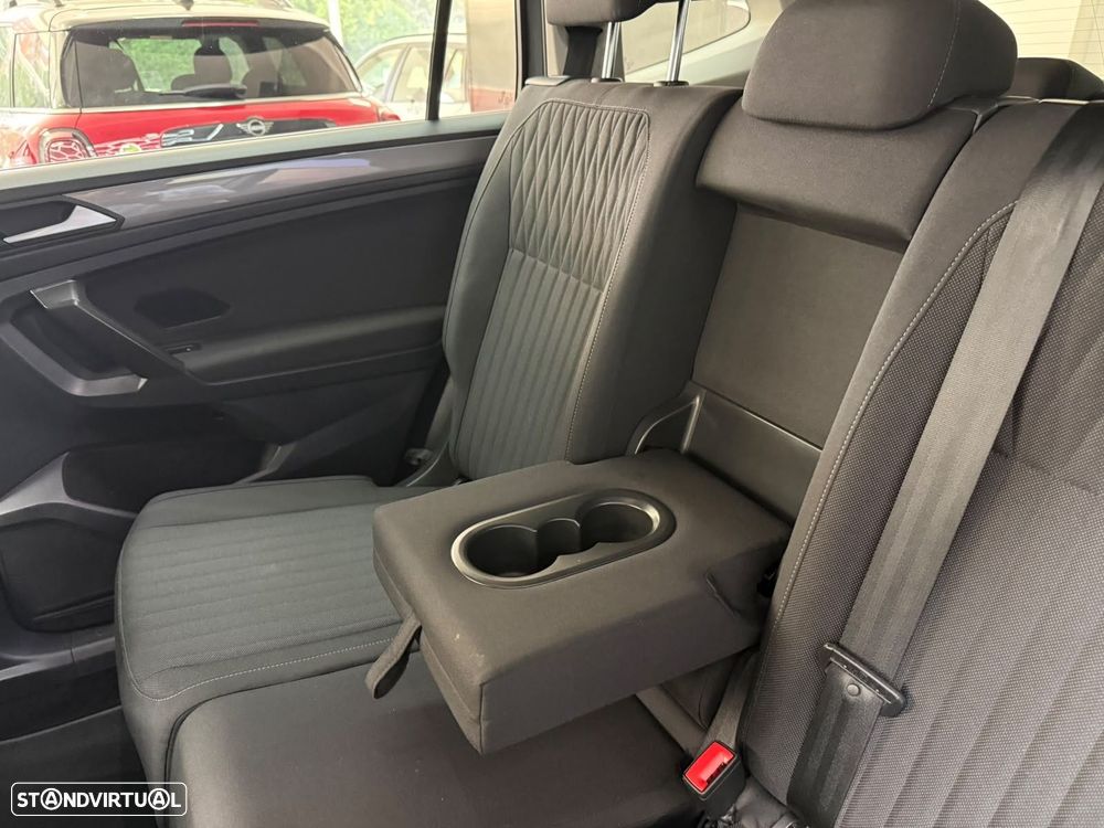 VW Tiguan Allspace 2.0 TDI Highline DSG - 30