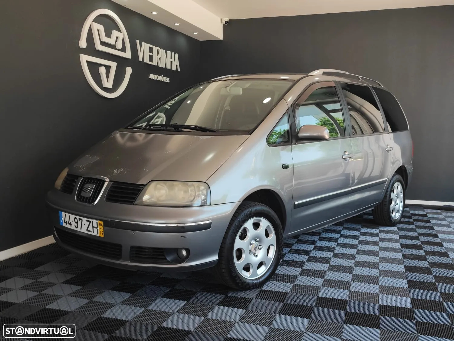 SEAT Alhambra 1.9 TDI Sport 4-Motion - 2