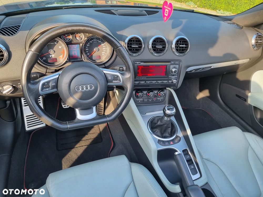 Audi TT Roadster 3.2 FSI Quattro - 8