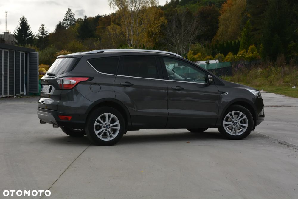 Ford Kuga - 11