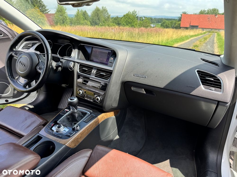 Audi A5 Coupé 2.0 TDI Quattro - 23