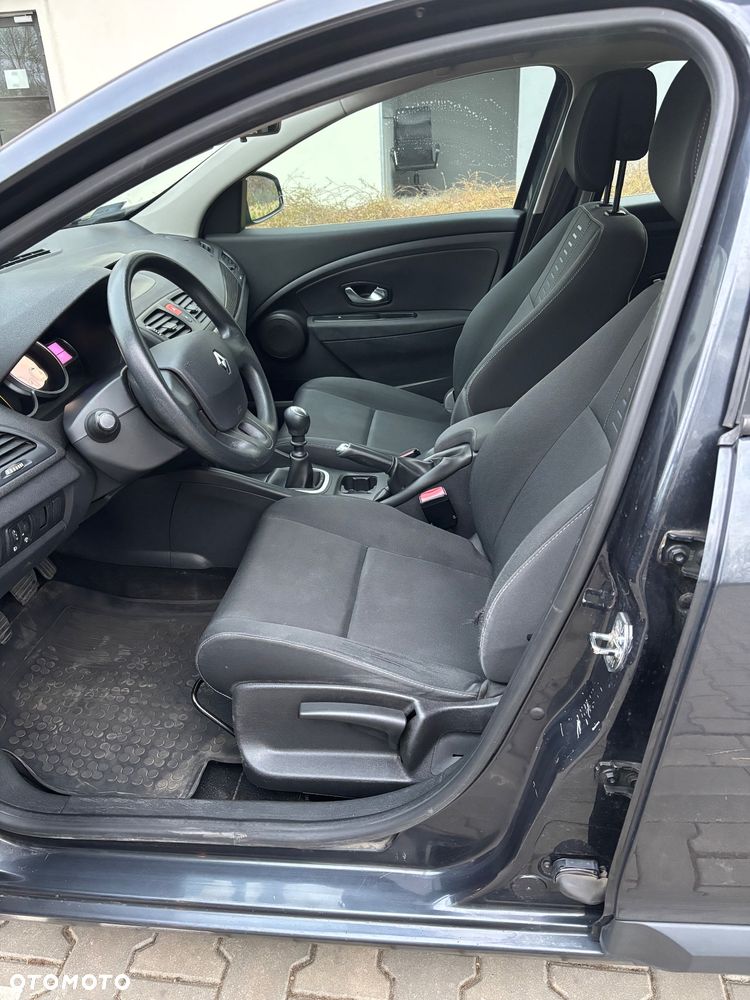 Renault Megane 1.6 16V Expression - 8
