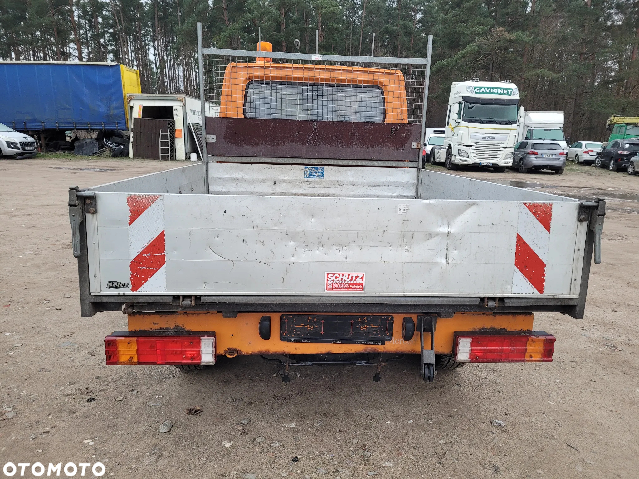 Mercedes-Benz Sprinter - 10