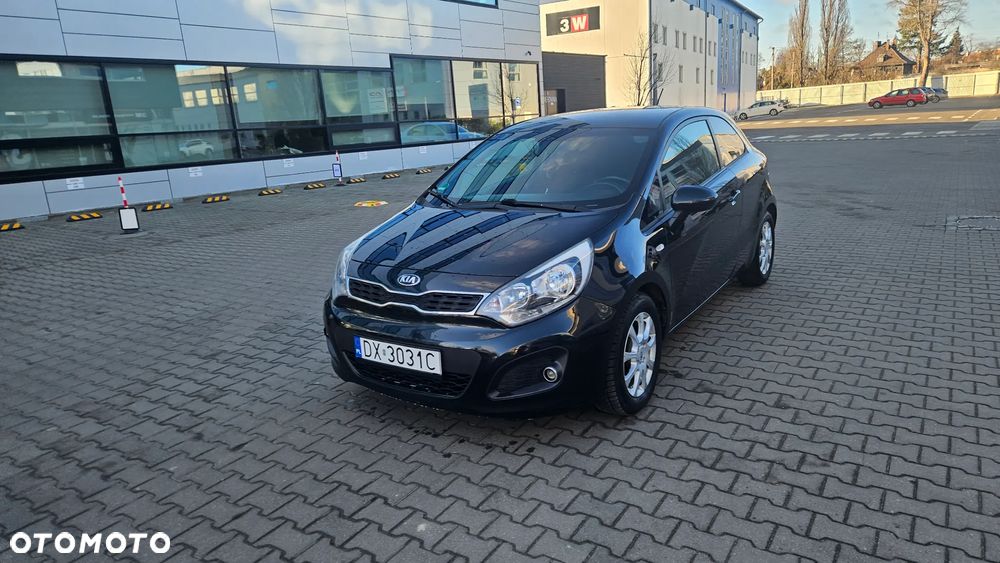 Kia Rio 1.4 Fifa World Cup Edition - 18