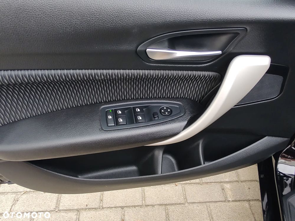 BMW Seria 1 120i Advantage - 26