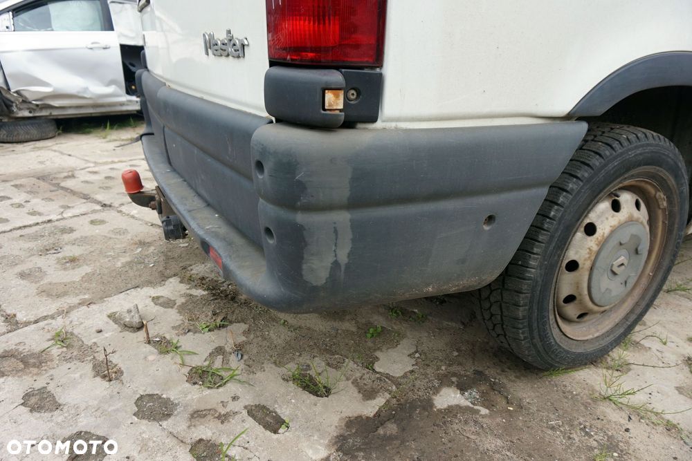 ZDERZAK TYLNY MASTER II LIFT O389  BIAŁY RENAULT 2003-2010 - 4