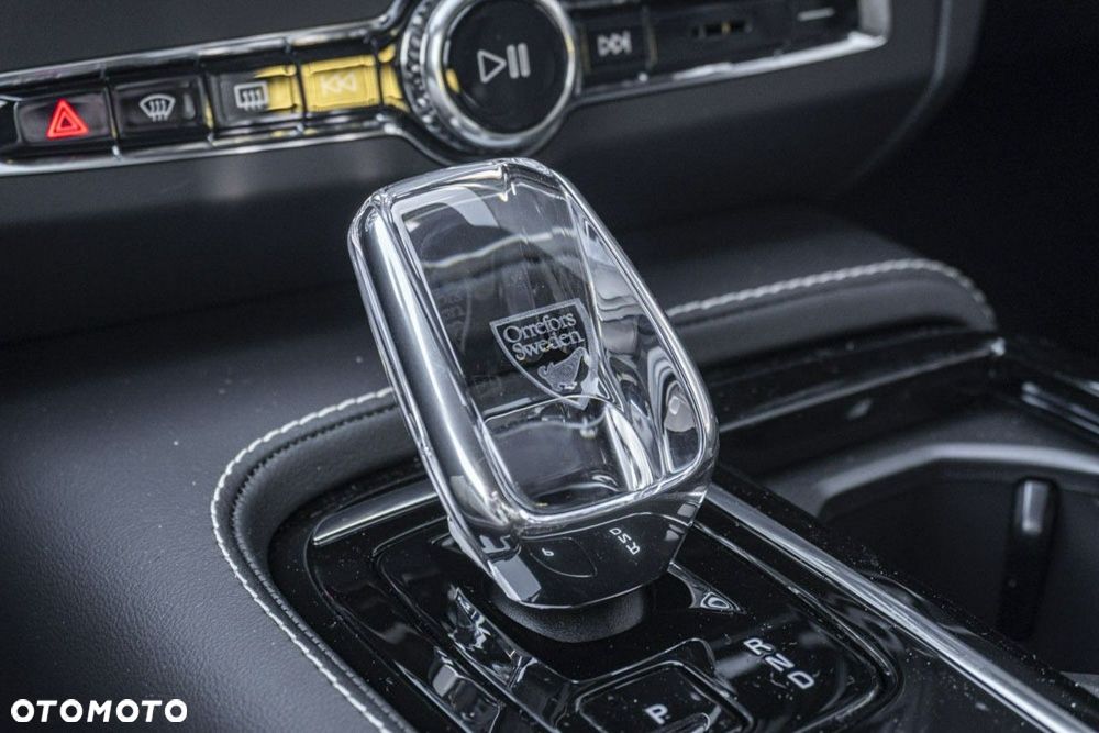 Volvo V90 - 25