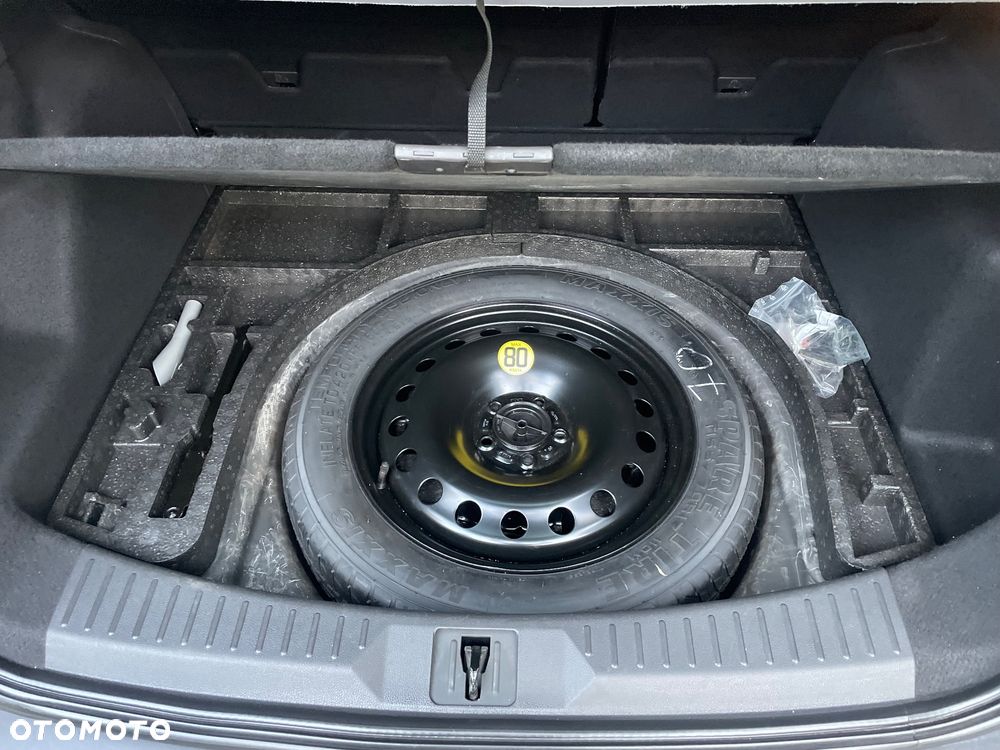 Ford Kuga - 22