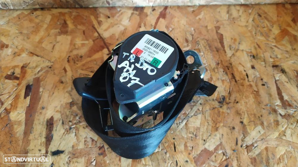 CINTO DE SEGURANÇA AUDI A4 B7 AVANT - TRAS ESQUERDO / DIREITO - 1