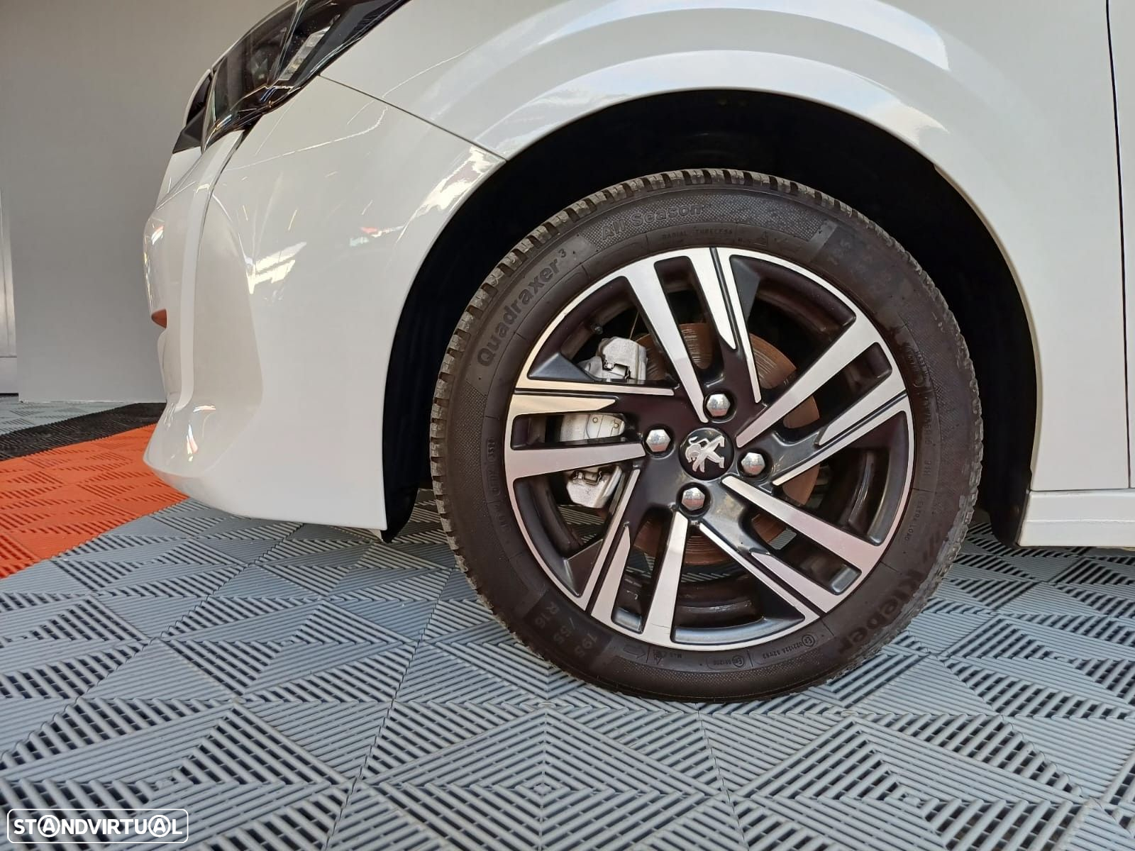 Peugeot 208 1.5 BlueHDi Allure Pack - 7
