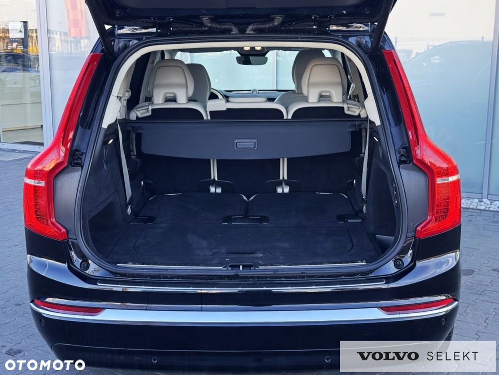 Volvo XC 90 - 30