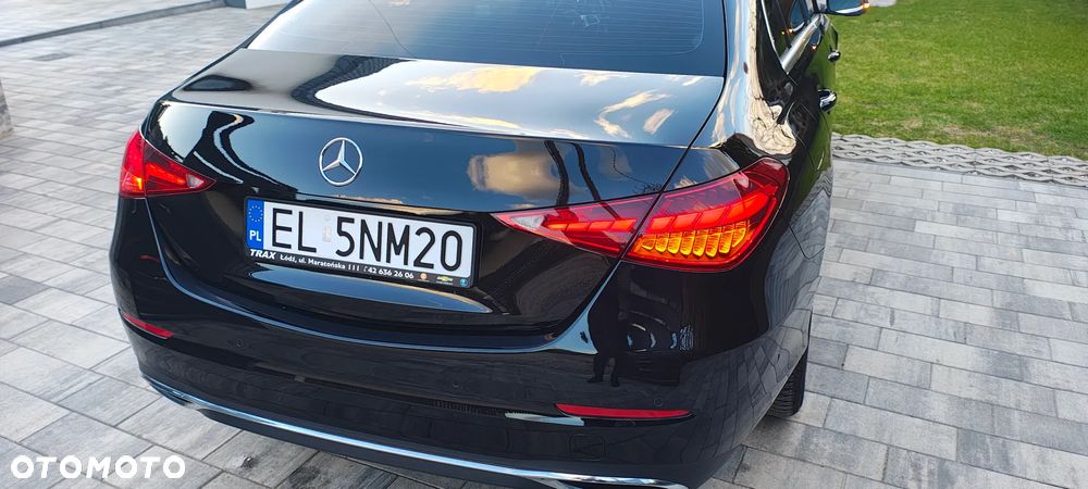 Mercedes-Benz Klasa C 180 9G-TRONIC Avantgarde Advanced - 11