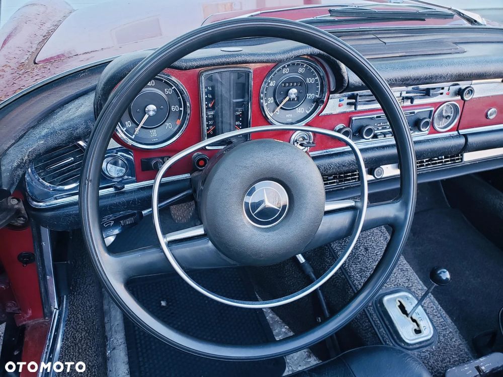 Mercedes-Benz SL - 18