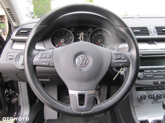 Volkswagen Passat 1.4 TSI BlueMotion Technology Comfortline - 17