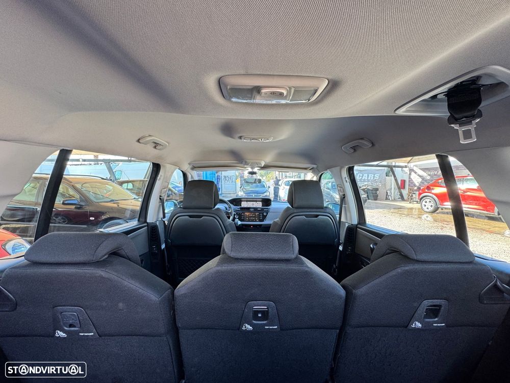 Citroën C4 Grand Picasso - 23