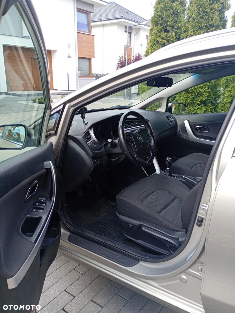 Kia Ceed 1.6 CRDi L - 8