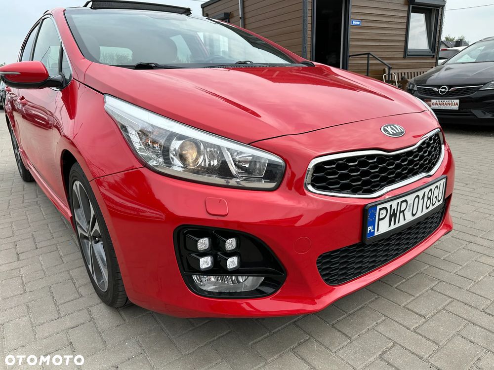 Kia Ceed - 39