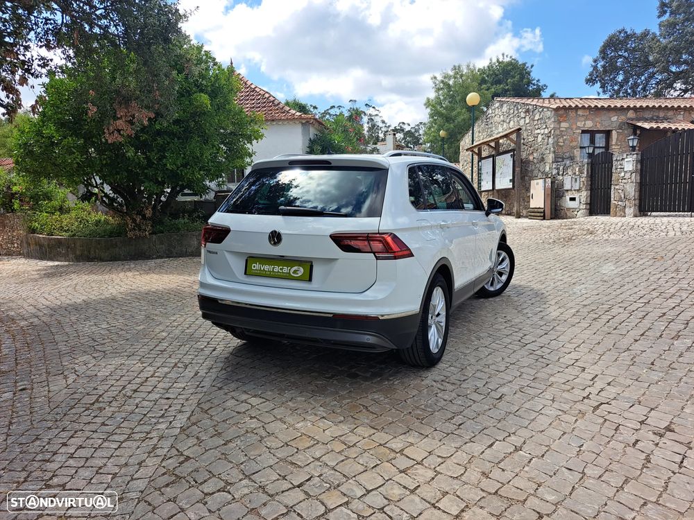 VW Tiguan 2.0 TDI Conceptline - 4