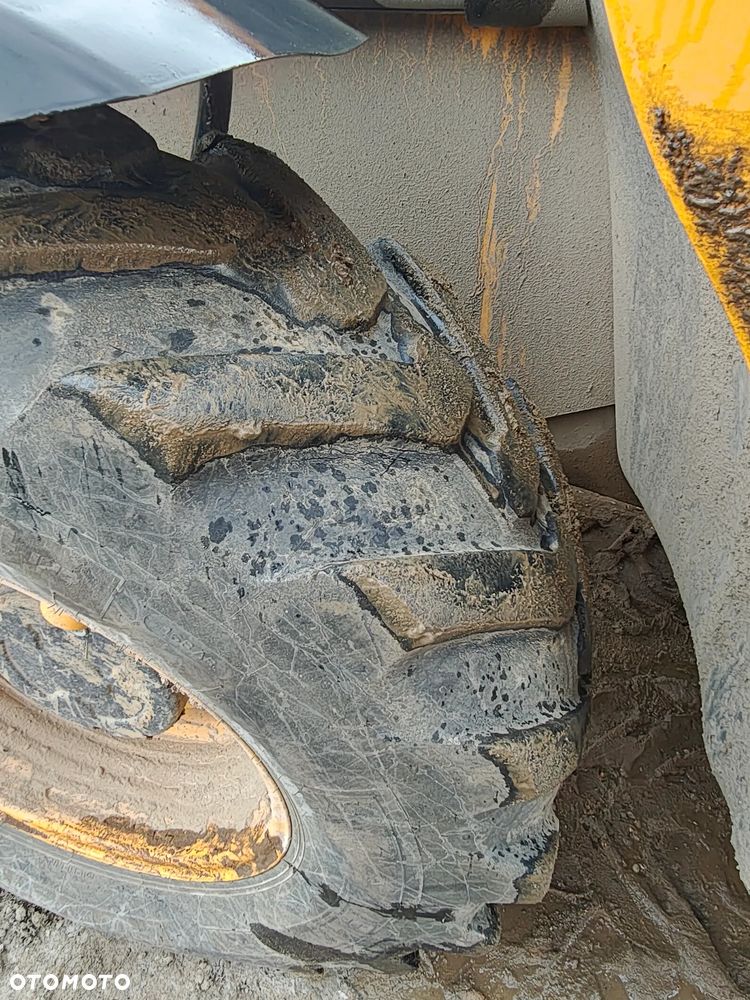 JCB 535-95 - 13