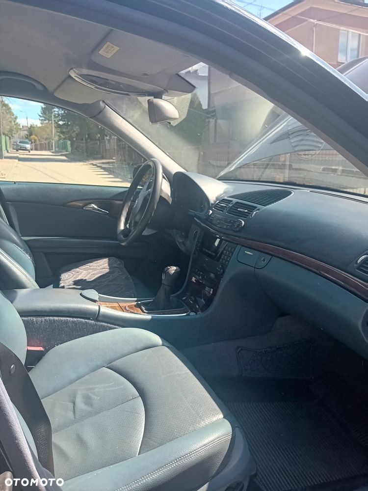Mercedes-Benz Klasa E 220 CDI Classic - 7