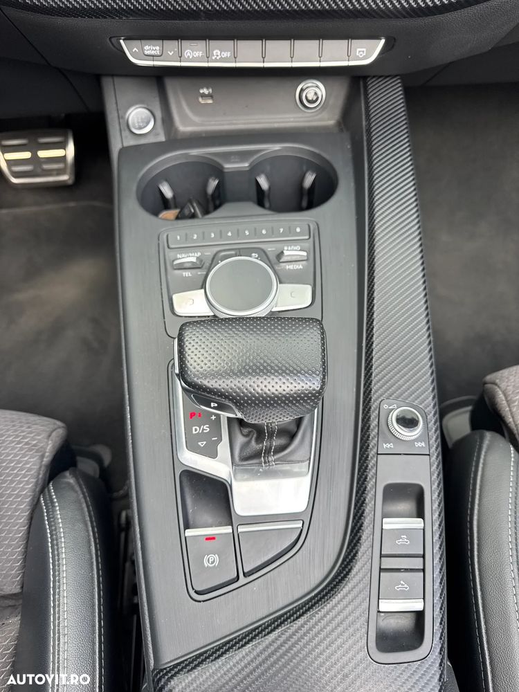 Audi A5 Cabrio 2.0 TFSI quattro S tronic - 29