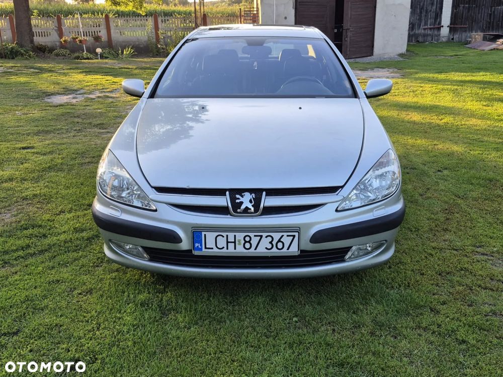 Peugeot 607 - 1