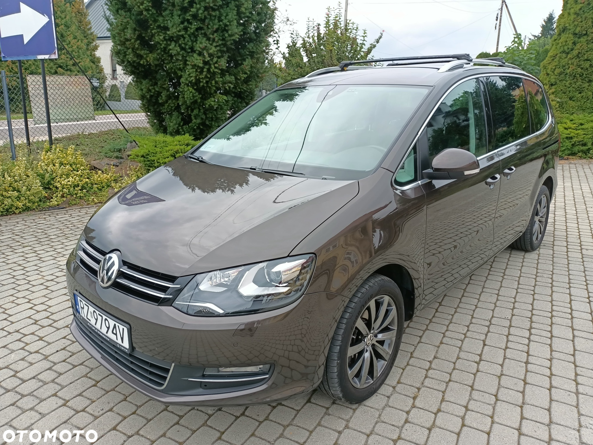 Volkswagen Sharan 2.0 TDI 4Mot Highline DSG - 17