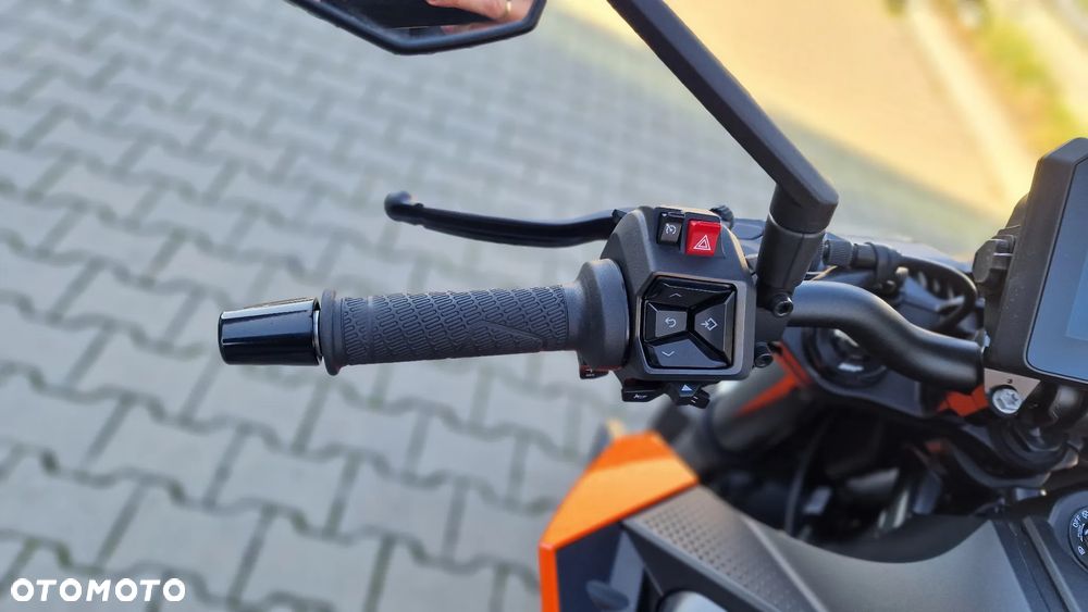 KTM Duke - 11
