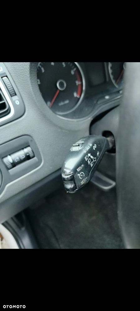 Volkswagen Polo 1.4 Team - 10