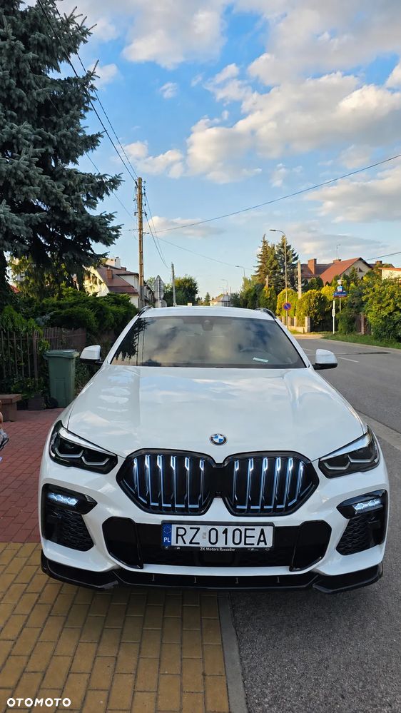 BMW X6 - 8