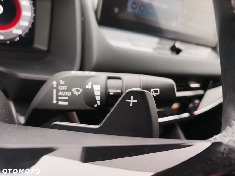 Nissan Qashqai 1.3 DIG-T MHEV N-Connecta Xtronic - 16