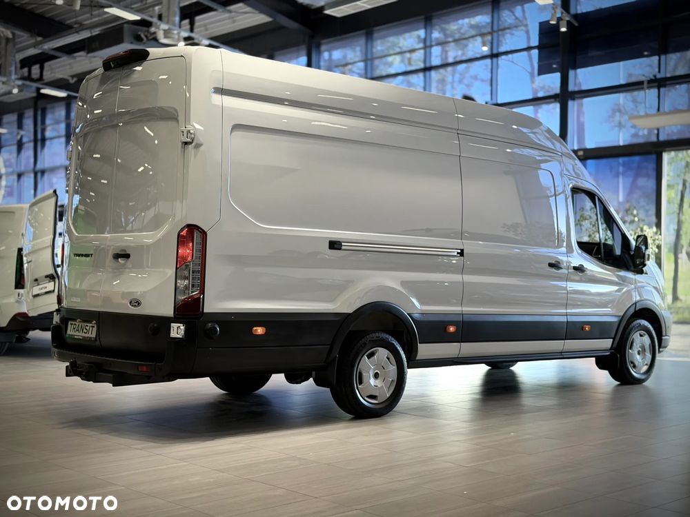 Ford Transit - 10
