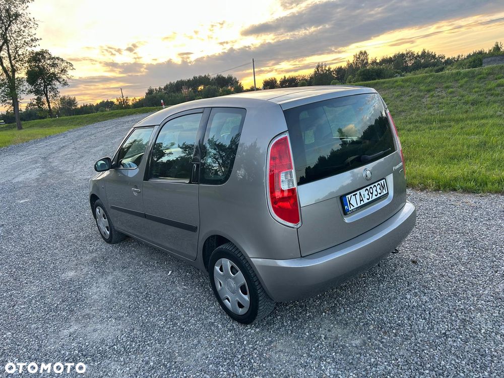 Skoda Roomster - 2