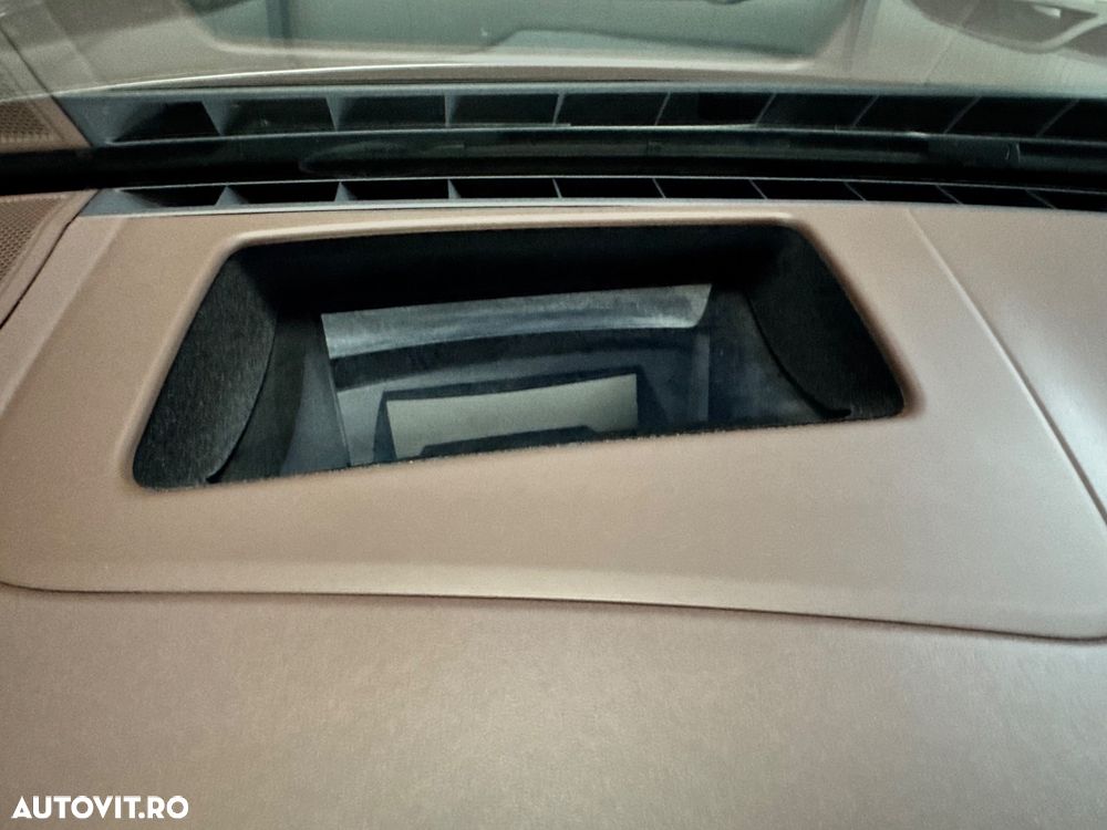 Porsche Cayenne - 23