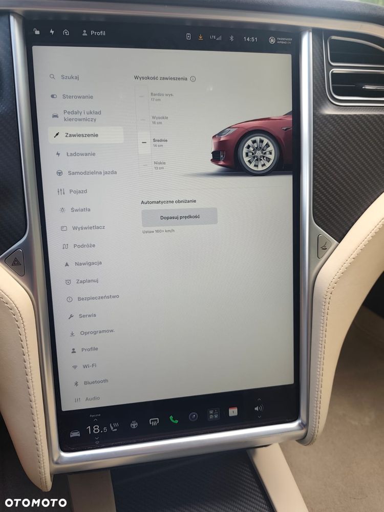 Tesla Model S - 28