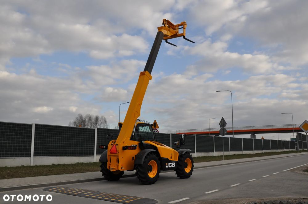 JCB 531-70 ŁADOWARKA TELESKOPOWA MAŁO MTG 546 UDŹWIG 3100 kg WYSOKOŚĆ ZAŁADUNKU 7 m NA GWARANCJI PRODUCENTA KLIMATYZACJA JAK NOWA! - 32