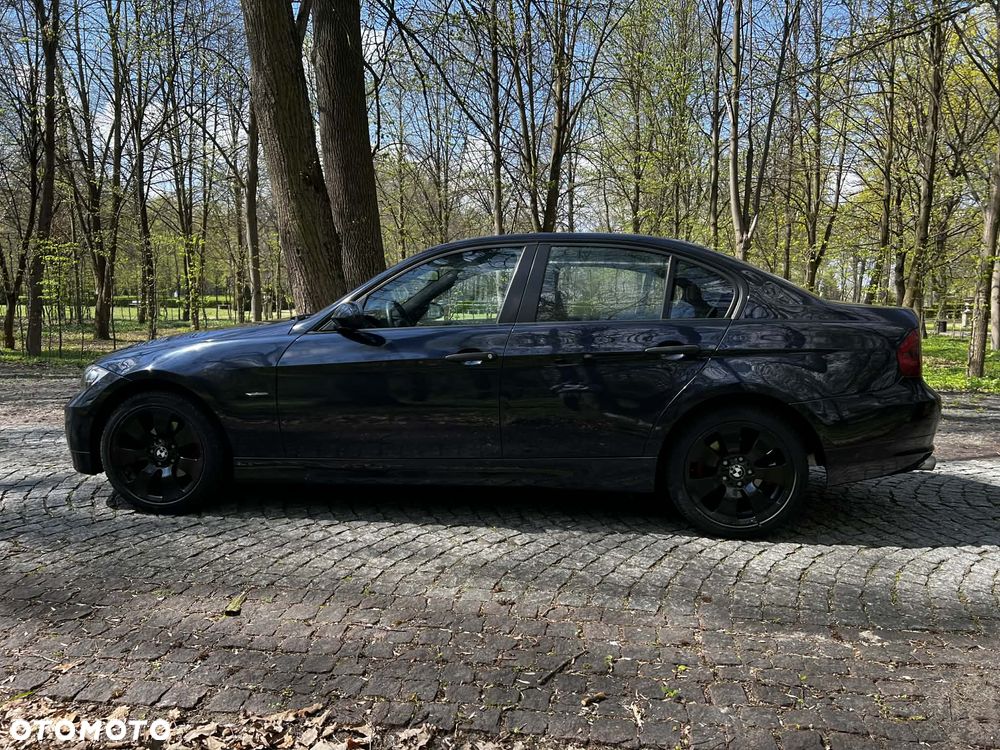 BMW Seria 3 320i - 6
