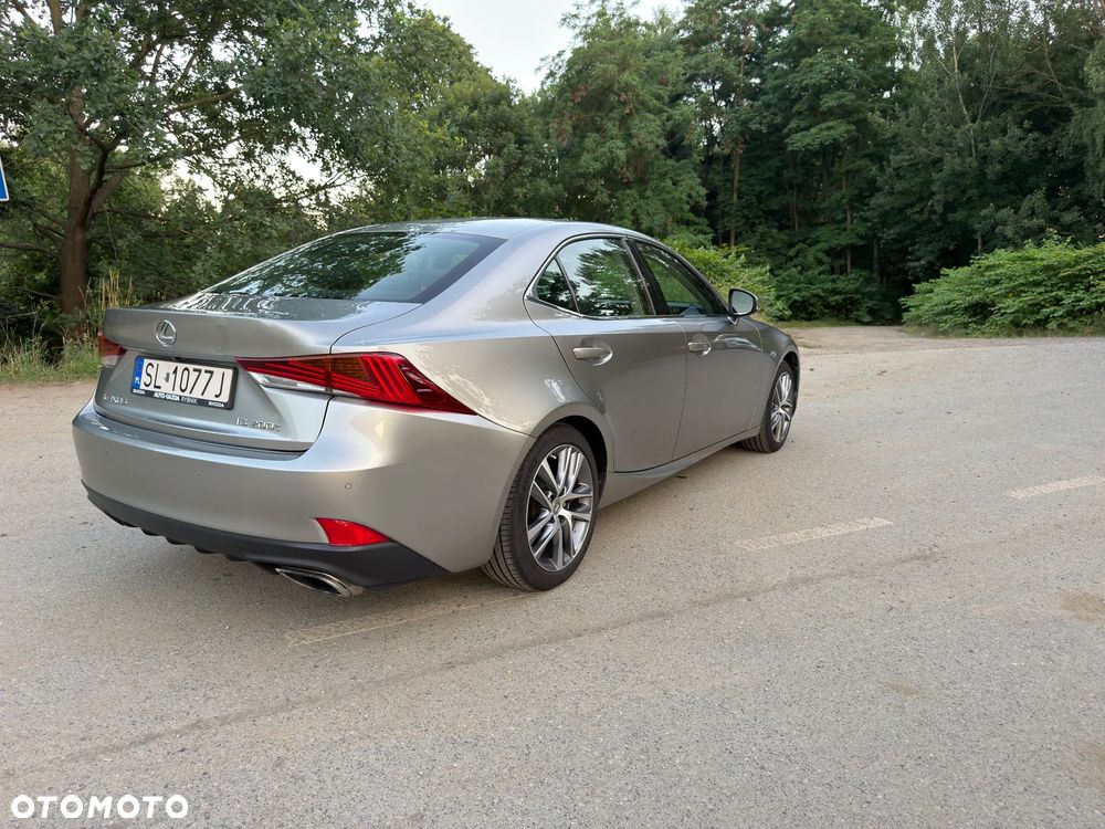 Lexus IS 200t / 300 Elegance - 5