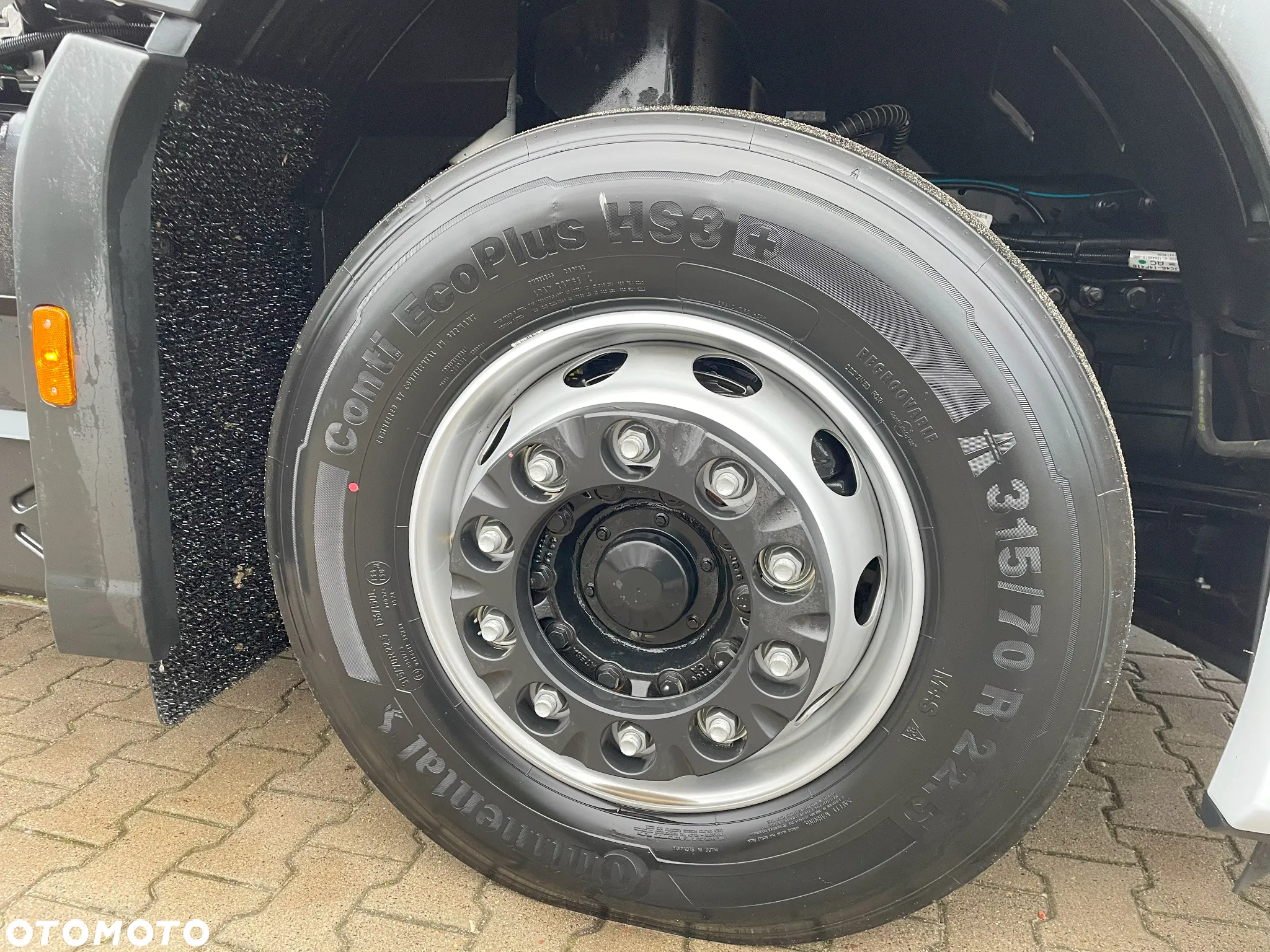 Ford F-MAX - 14