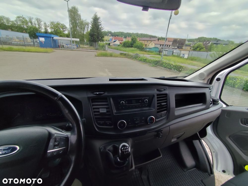 Ford Transit - 15