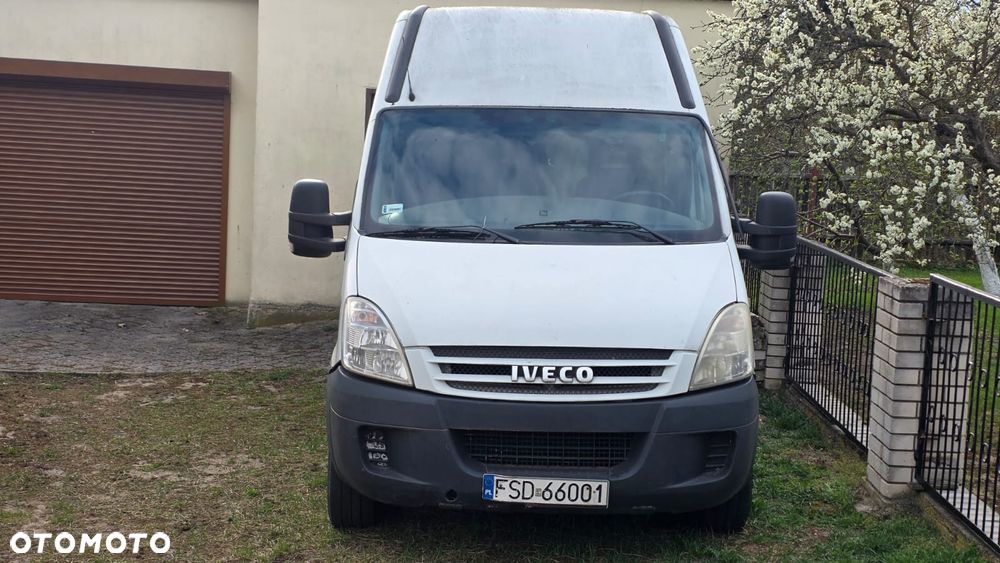 Iveco c30 - 24