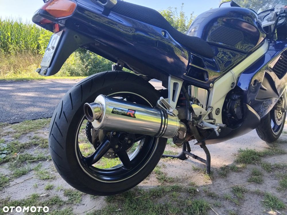 Honda VFR - 18