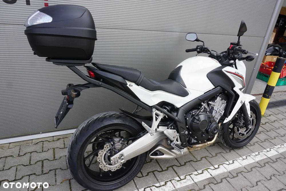 Honda CB - 3