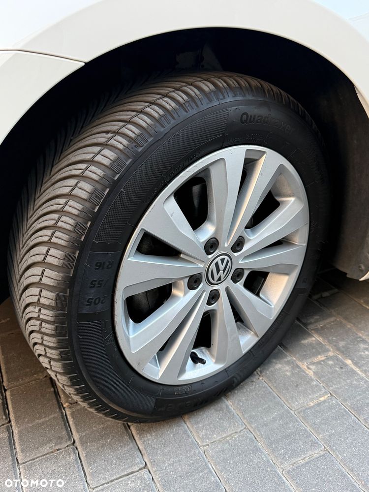 Volkswagen Golf - 11