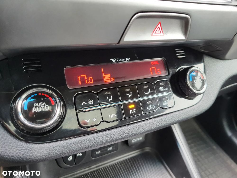 Kia Sportage 2.0 CRDI L AWD - 14