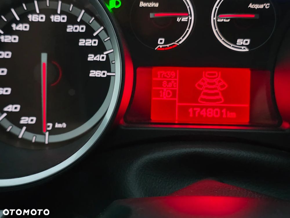 Alfa Romeo Giulietta 1.4 TB 16V Multiair Collezione - 14